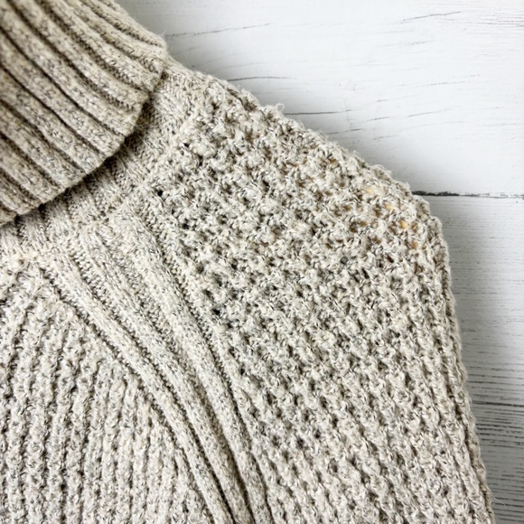 Wind River Chunky Waffle Knit Turtleneck Oatmeal XL - Neutral Cozy Sweater - Picture 3 of 9